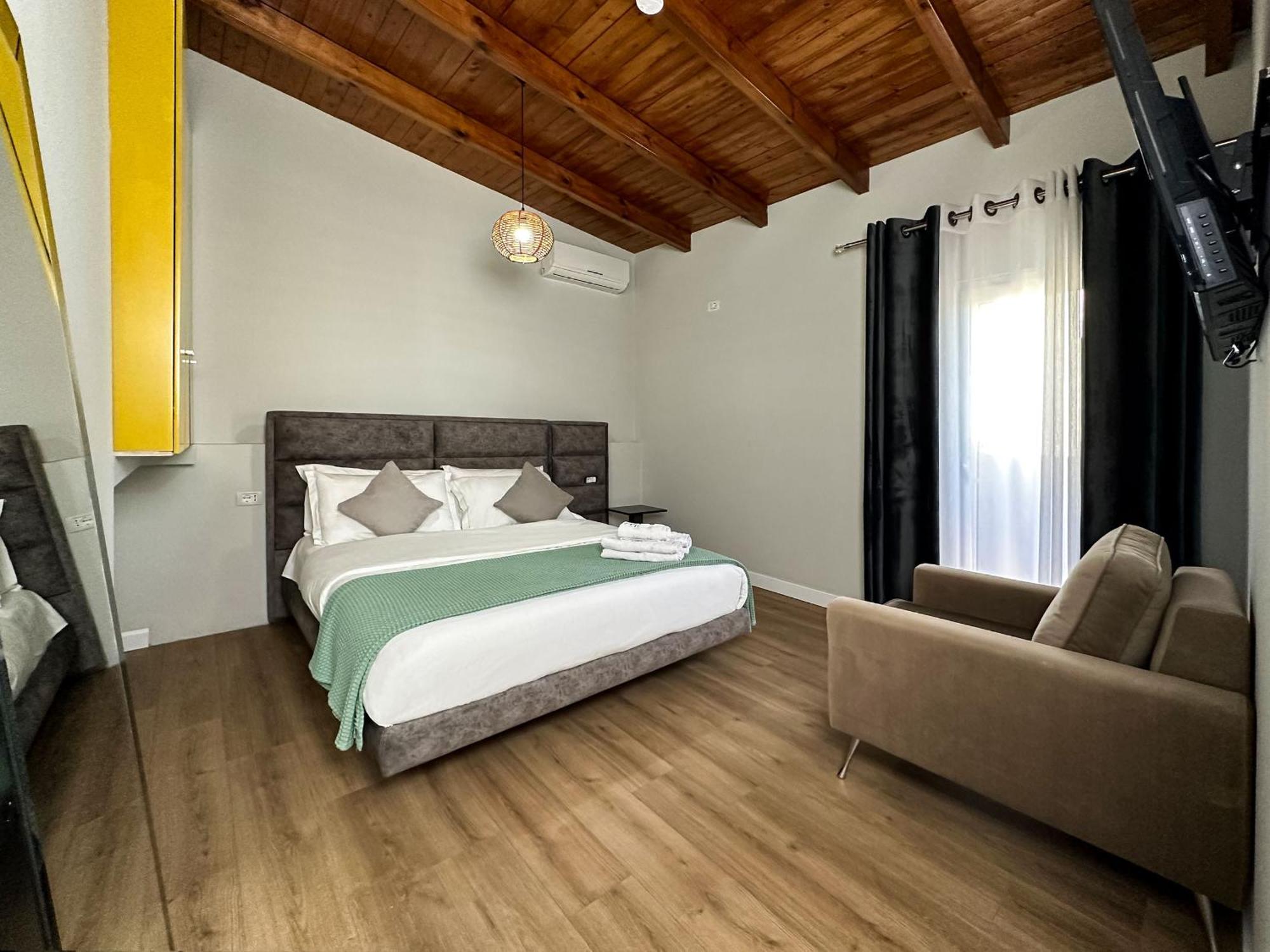 Eden Hotel Tirana Zewnętrze zdjęcie